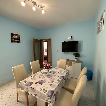 Palinic Apartment *
