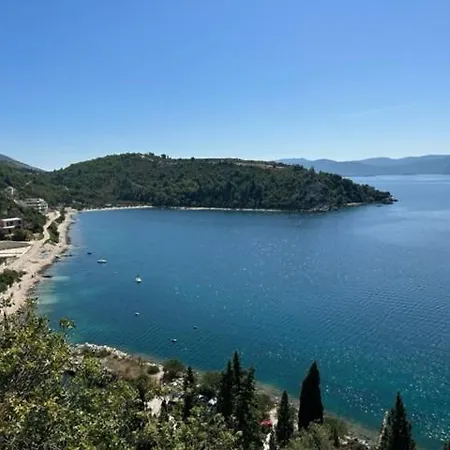 Palinic アパート クレック